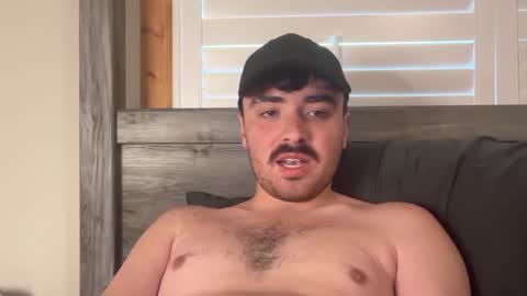 Snapshot of hunterbentleyy chatting on September 2025 11:38:02 PM Hunter online show from September 2025 11:38:02 PM