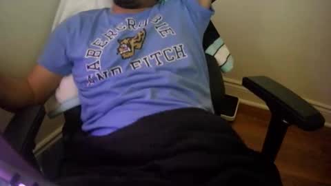 Snapshot of hunterrblood chatting on April 2026 01:11:02 AM Hunterr online show from April 2026 01:11:02 AM