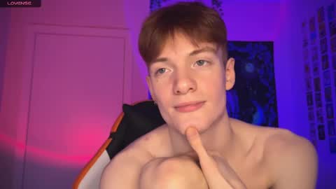 Snapshot of hunterrxxxhunter chatting on February 2025 06:33:02 PM Hunter online show from February 2025 06:33:02 PM