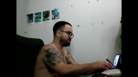 hurtadodirector online show from April 2026 05:01:02 AM