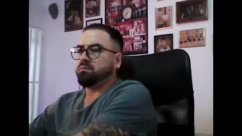 hurtadodirector online show from April 2026 01:15:01 AM