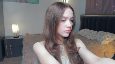 Snapshot of hwadwellingham chatting on May 2026 07:14:02 AM Lily online show from May 2026 07:14:02 AM