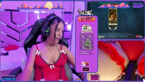 Snapshot of hyliebloom chatting on December 2024 04:30:01 PM Ashley online show from December 2024 04:30:01 PM