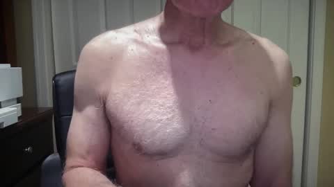 Snapshot of i8bgcq chatting on April 2026 04:25:01 PM The Talented Mr. DILFy online show from April 2026 04:25:01 PM