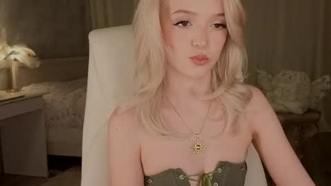 Snapshot of i__am_joss chatting on April 2026 08:57:02 PM Joselle online show from April 2026 08:57:02 PM