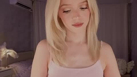 Snapshot of i__am_joss chatting on May 2026 10:15:01 PM Joselle online show from May 2026 10:15:01 PM