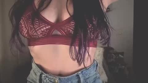 Lana Banana online show from November 2025 03:07:01 AM