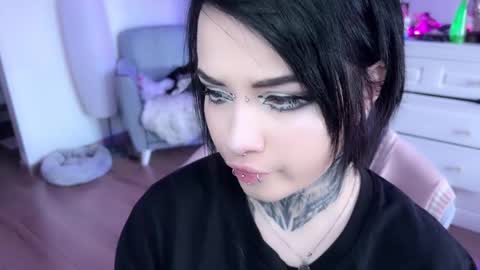 Asya  online show from January 2025 10:30:01 AM