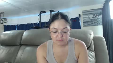 Snapshot of i_fetishize_u chatting on March 2026 05:38:01 PM ShortStuff online show from March 2026 05:38:01 PM