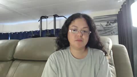 Snapshot of i_fetishize_u chatting on April 2026 02:04:02 PM ShortStuff online show from April 2026 02:04:02 PM
