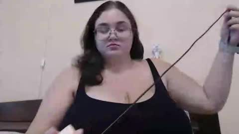 Dominika online show from October 2025 08:32:01 AM