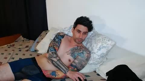 Snapshot of i_man_van chatting on March 2026 02:37:01 AM Rylan Chase online show from March 2026 02:37:01 AM