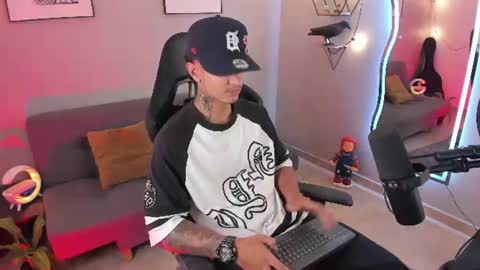 Light online show from July 2026 12:39:02 AM