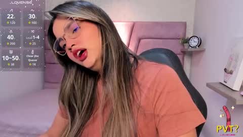 iam_lina online show from March 2026 11:55:02 AM