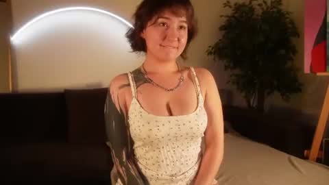 Snapshot of iam_meg chatting on June 2026 05:30:01 AM Meg online show from June 2026 05:30:01 AM
