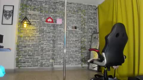 Samy   online show from February 2025 02:53:02 PM