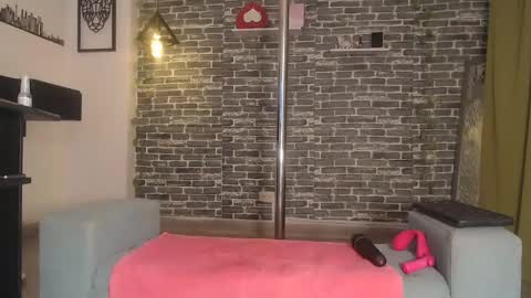 Samy online show from January 2025 02:49:02 PM