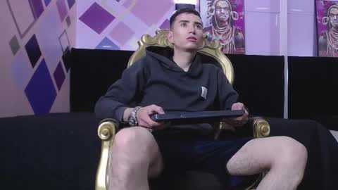 Iam Smith  online show from February 2026 02:39:02 AM