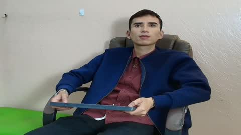 Iam Smith  online show from March 2026 12:51:02 PM