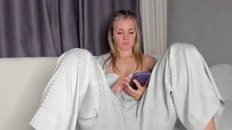 Venus online show from December 2024 12:12:02 PM