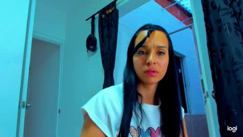 Snapshot of iam_your_fantasy chatting on November 2025 08:22:02 PM iam_your_fantasy online show from November 2025 08:22:02 PM