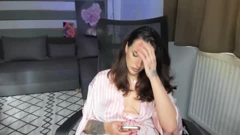 Baby Gal online show from October 2025 08:04:01 AM