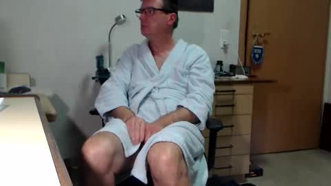 iamachim online show from November 2025 06:29:01 PM