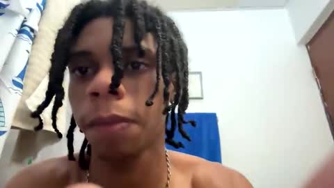 iamadielpr online show from November 2025 10:21:01 PM