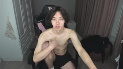 Cassie  STREAMS HERE EVERYDAY online show from January 2026 04:32:01 PM