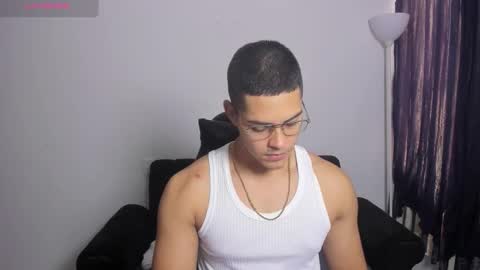 Dylan  independent model  online show from March 2026 12:34:01 PM