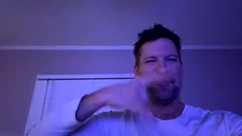 iamhereandnow online show from January 2026 03:22:01 AM