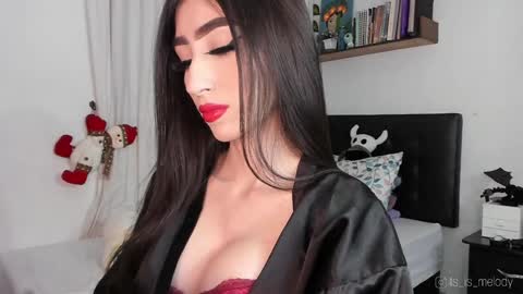 Mel  online show from December 2024 06:25:02 AM