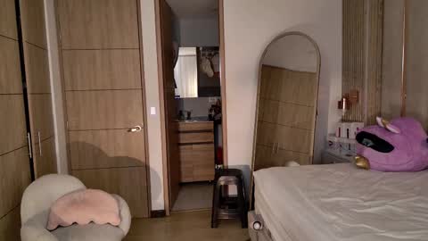 Nyxy  online show from October 2025 10:13:01 AM