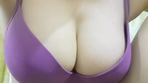 Snapshot of iamsomeone1234 chatting on May 2026 06:27:02 PM Iamnidhicam online show from May 2026 06:27:02 PM