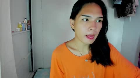 Snapshot of iamyourdesire_ chatting on February 2026 08:22:01 AM shhh online show from February 2026 08:22:01 AM