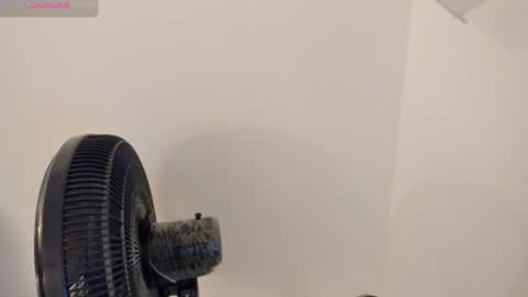 IAN CASTILLO online show from February 2026 11:09:02 AM