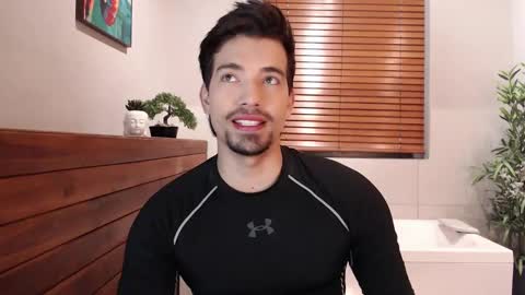 Ian Davis online show from February 2025 08:09:02 PM