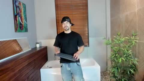 Ian Davis online show from October 2025 11:40:01 AM