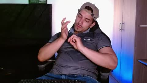 Ian Davis online show from April 2026 01:50:01 AM