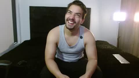 Ian Davis online show from July 2026 03:18:02 PM