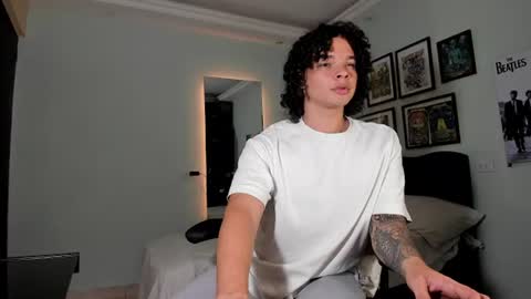 Andres online show from July 2026 10:45:01 PM