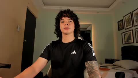 Andres online show from July 2026 01:58:33 AM