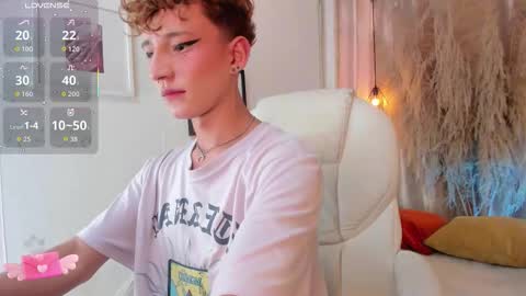 Snapshot of iangel_ chatting on September 2025 08:55:02 PM ian online show from September 2025 08:55:02 PM