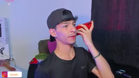 Snapshot of ianlark chatting on July 2026 06:45:01 PM Ian Lark online show from July 2026 06:45:01 PM