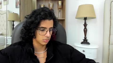 ibratxandy online show from February 2026 12:15:01 PM