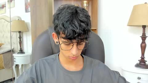 ibratxandy online show from June 2026 06:56:02 PM