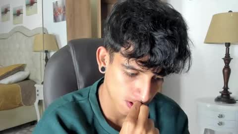 ibratxandy online show from June 2026 07:03:02 PM
