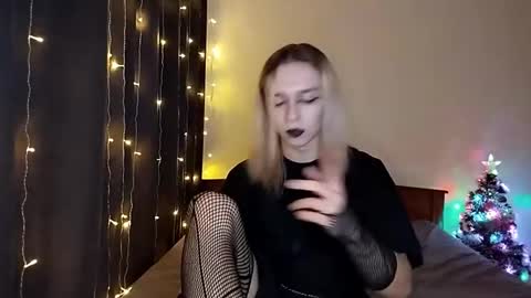 Jade online show from January 2026 02:54:02 PM