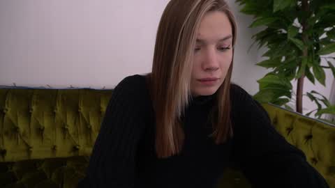 Danielle online show from January 2025 03:31:02 PM