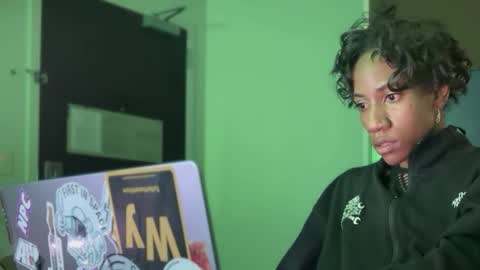 Snapshot of icedmochabree chatting on February 2026 08:24:02 AM bree summers online show from February 2026 08:24:02 AM